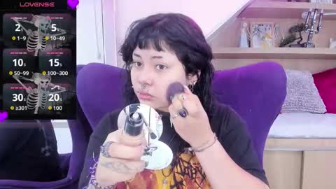 Mia online show from 01/06/26, 12:20