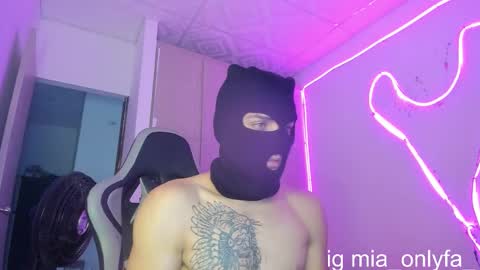 miaandluciferxxx online show from 12/14/25, 12:38