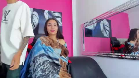 Mia - Teylor online show from 12/01/25, 08:52