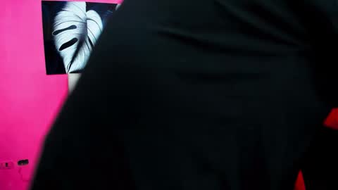 Mia - Teylor online show from 12/20/25, 07:21