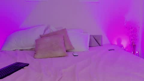 Snapshot of miaasummeer chatting on 05/22/26, 12:22 MiaaSummeer online show from 05/22/26, 12:22