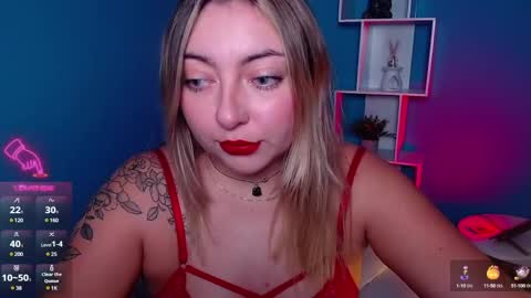 Snapshot of miaawild chatting on 12/07/24, 07:54 Andrea online show from 12/07/24, 07:54