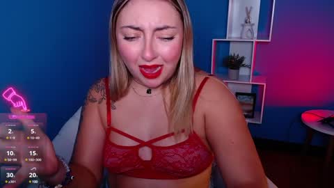 Snapshot of miaawild chatting on 12/13/24, 08:04 Andrea online show from 12/13/24, 08:04