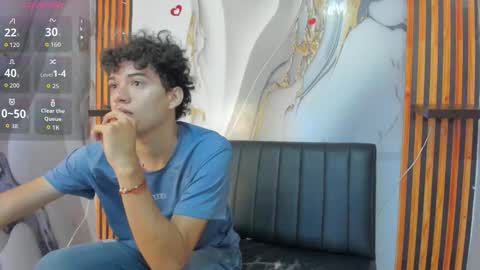 Mia and Max online show from 03/03/26, 12:00