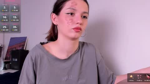 mia online show from 04/11/26, 03:22