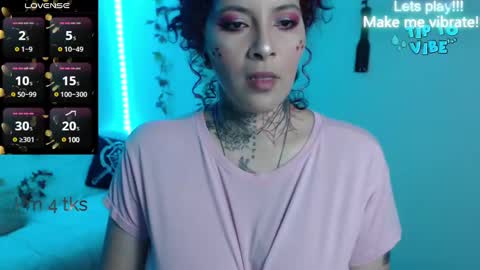 Snapshot of miablack_k chatting on 02/13/25, 08:55 miablack_k online show from 02/13/25, 08:55