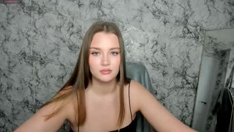 Snapshot of miabrian chatting on 03/01/26, 05:15 Mia online show from 03/01/26, 05:15