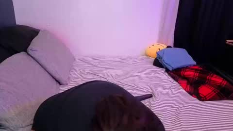 Mia online show from 03/04/26, 03:12