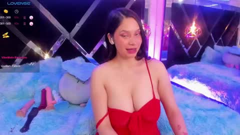 Mia online show from 09/14/25, 01:16