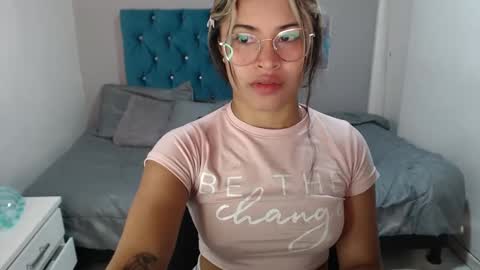 miacumgirl online show from 03/20/26, 12:32