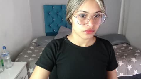 miacumgirl online show from 04/20/26, 12:19