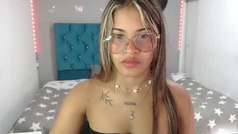 miacumgirl online show from 05/25/26, 12:22