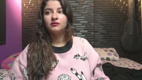 Mia online show from 11/04/25, 04:00