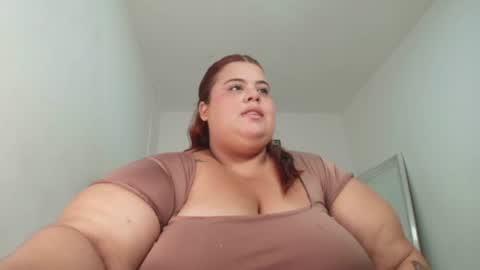 Snapshot of miadolan chatting on 07/06/26, 01:24 Mia online show from 07/06/26, 01:24