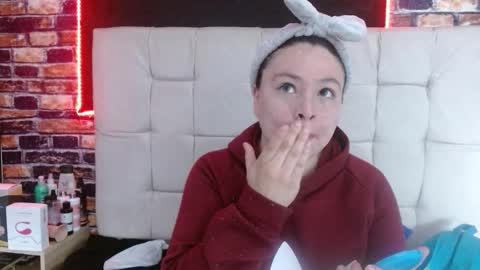 miadoll303av online show from 12/22/25, 11:07