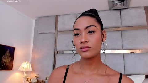 Snapshot of miaebony_ chatting on 12/12/24, 08:53 Call me Mia online show from 12/12/24, 08:53