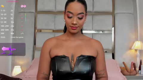 Snapshot of miaebony_ chatting on 09/25/25, 08:45 Call me Mia online show from 09/25/25, 08:45