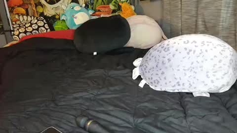 Snapshot of miaelizabethlove chatting on 02/24/25, 09:10 Mia Love online show from 02/24/25, 09:10