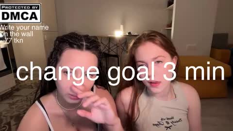 Mia online show from 03/26/26, 10:48