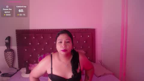 mia online show from 03/19/26, 02:37