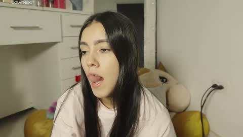 Snapshot of miagomez1 chatting on 10/29/25, 04:15 Mia Gomez online show from 10/29/25, 04:15