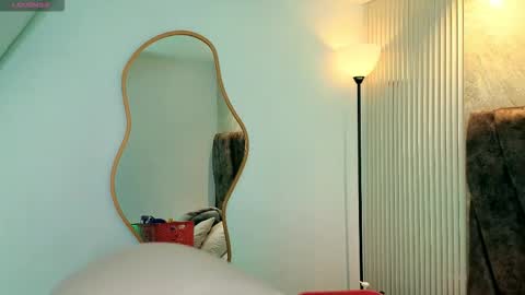 miagomezx online show from 02/23/26, 07:22