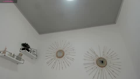 Miah Collins online show from 10/27/25, 11:47