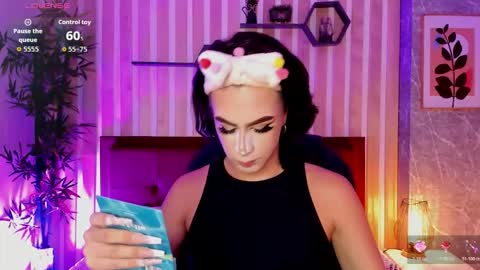 Mia Connor online show from 11/05/25, 07:58