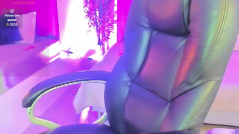 Mia Connor online show from 02/17/26, 08:04