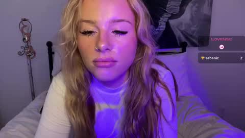 Mia Harper online show from 02/28/25, 11:12