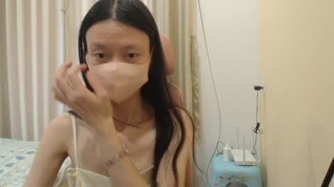 miahchan68 online show from 04/05/26, 03:58