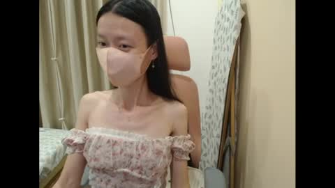 miahchan68 online show from 06/25/26, 02:43