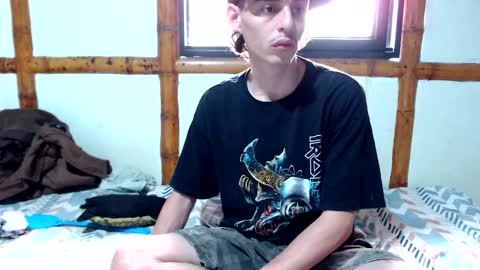 Snapshot of miahells chatting on 11/25/25, 03:34 Mia Sam online show from 11/25/25, 03:34