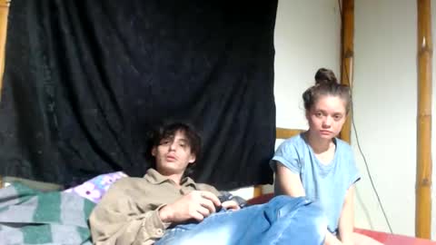 Snapshot of miahells chatting on 06/08/26, 03:40 Mia Sam online show from 06/08/26, 03:40
