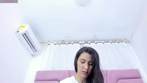 miajhonsonx online show from 05/07/26, 01:49