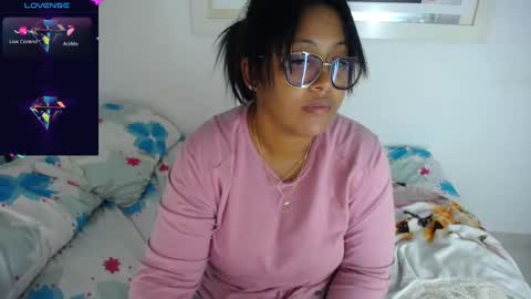 miajoseph_ online show from 02/21/25, 04:51
