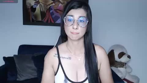 Alejandra khalifa online show from 09/19/25, 03:30