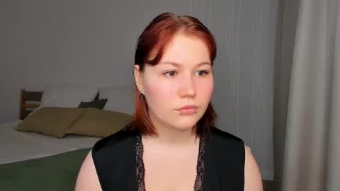 mialacrice online show from 05/19/26, 11:27