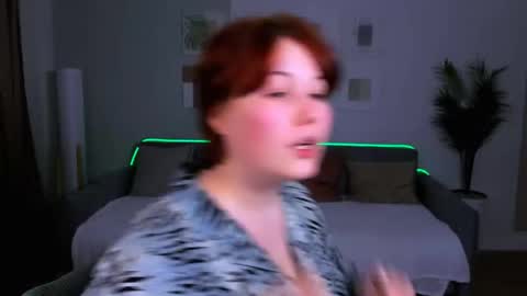 mialacrice online show from 06/05/26, 07:30