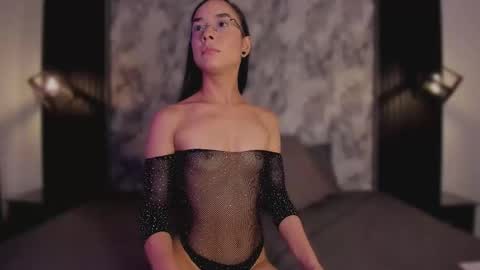 Snapshot of mialarouse chatting on 03/03/26, 09:21 Mia Larouse online show from 03/03/26, 09:21