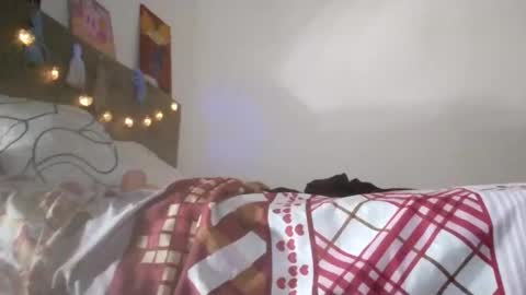 Snapshot of mialuisanasx chatting on 09/20/25, 08:43 mialuisanasx online show from 09/20/25, 08:43