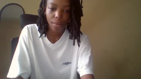 Muffin online show from 04/01/26, 01:39