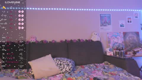 Snapshot of miamiameow chatting on 01/28/25, 05:56 Mia online show from 01/28/25, 05:56