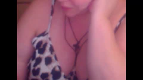 maya online show from 10/01/25, 06:14