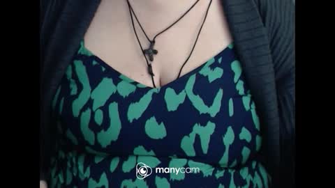 maya online show from 12/15/25, 02:54