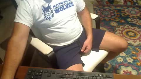 Snapshot of miamiwrestler chatting on 05/15/26, 12:39 miamiwrestler online show from 05/15/26, 12:39
