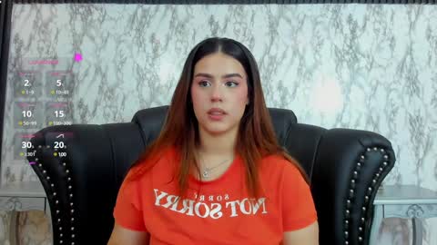 Snapshot of miamontoya chatting on 01/21/25, 09:46 Mia   -5 7001400 Follow  online show from 01/21/25, 09:46