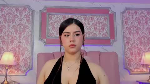 Snapshot of miamontoya chatting on 03/05/25, 06:45 Mia   -5 7001400 Follow  online show from 03/05/25, 06:45