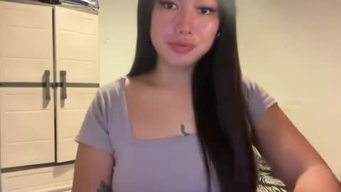 Snapshot of miamore_avida chatting on 08/09/26, 04:06 miamore_avida online show from 08/09/26, 04:06