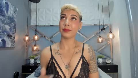 Mia Morgann online show from 01/15/25, 02:56